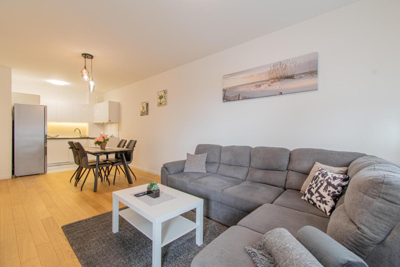Flexible Selfcheckins 42 - Zagreb - Luxury - Garage Parking - Loggia - Brand New Apartment Exterior foto